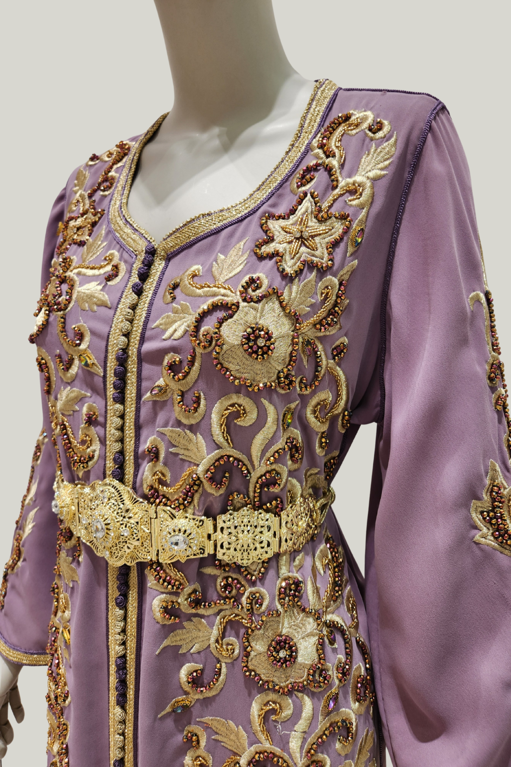 Luxury Embroidered Crepe Kaftan – Regal Elegance