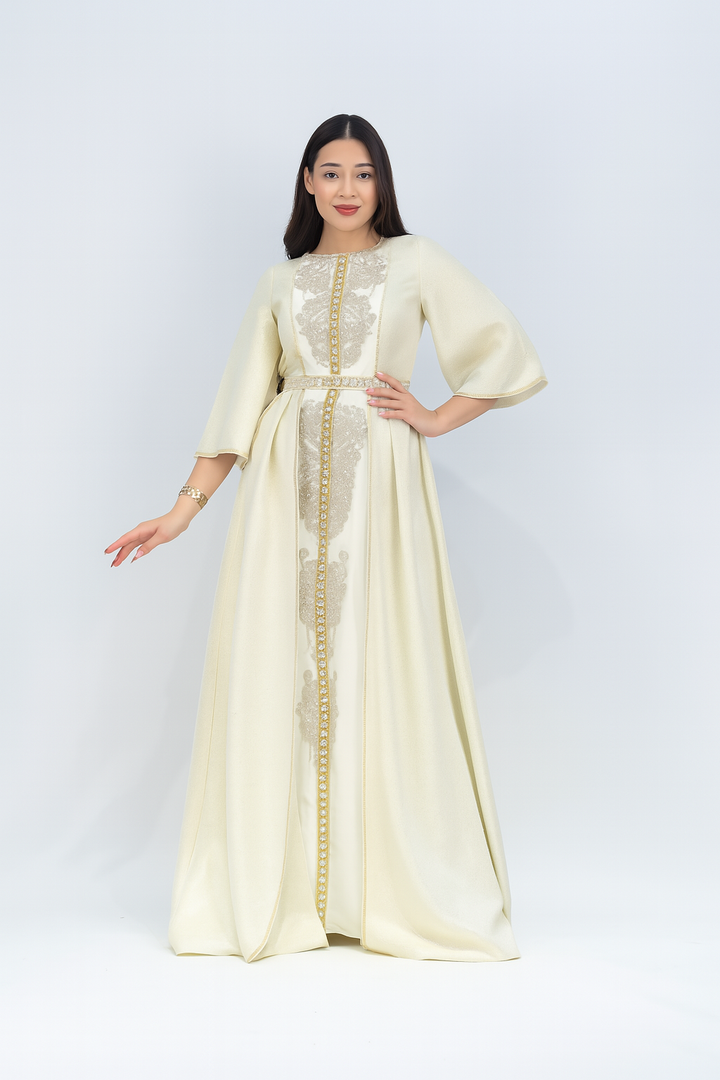 فستان نسائي